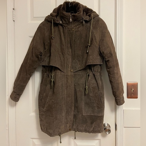 Premier Vintage Women's Suede Leather Utility Jacket in Brown - Picture 2 of 11